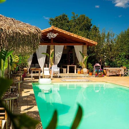 Ron De Mar - Flamingo Bed & Breakfast Pezinok Exterior photo