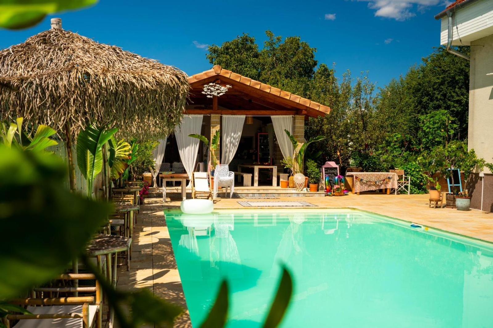 Ron De Mar - Flamingo Bed & Breakfast Pezinok Exterior photo